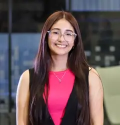 Javiera Flores Cataldo